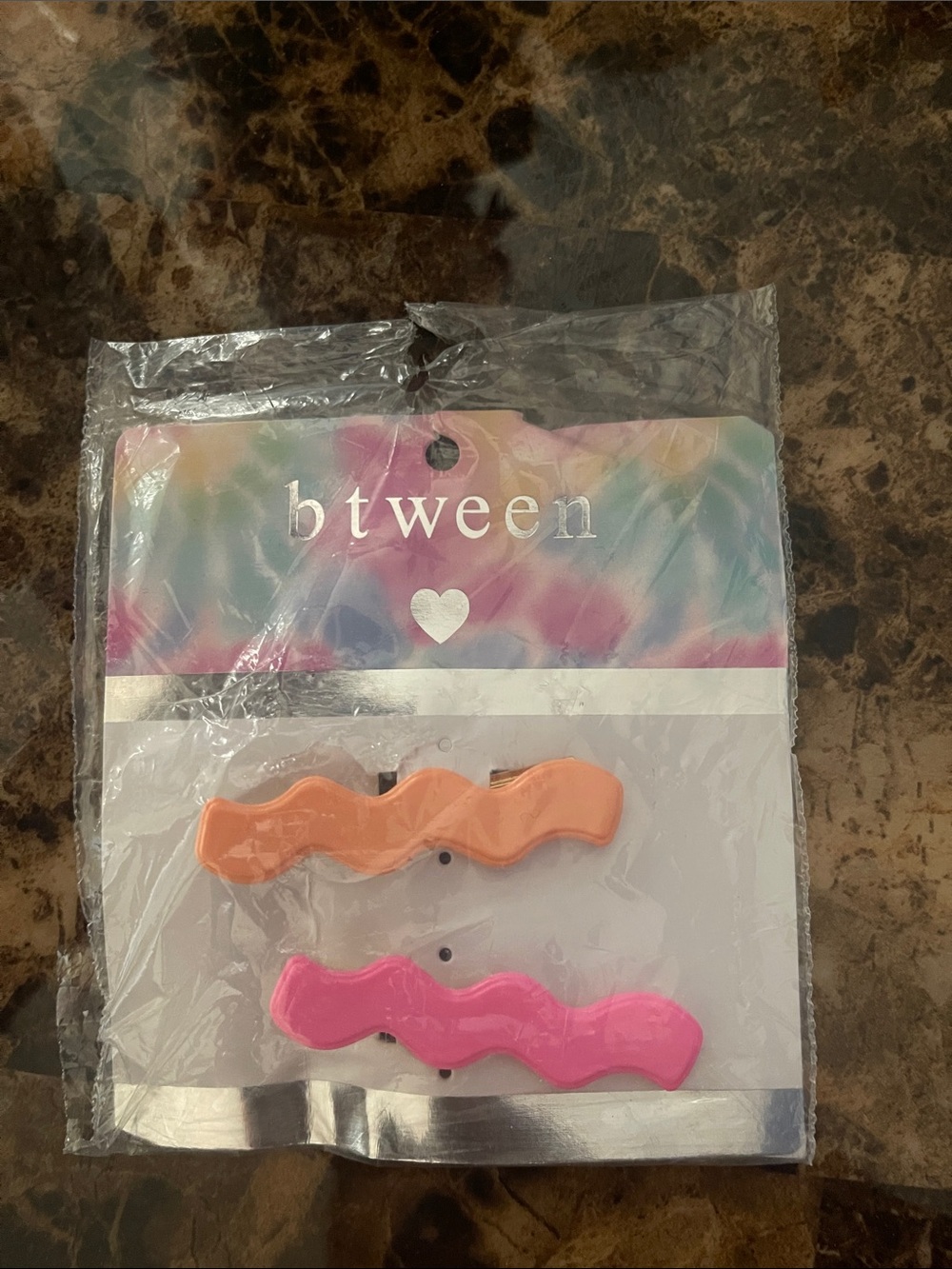 btween Orange and Hot Pink Wavy Kids Hair Clips